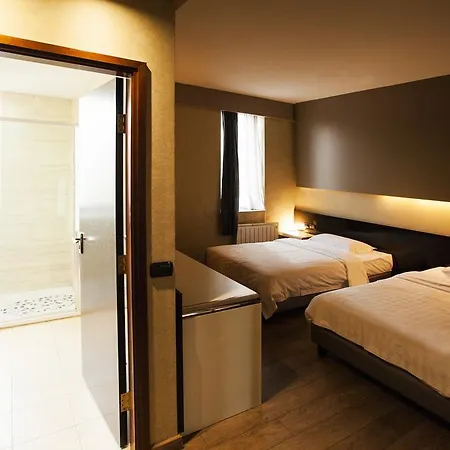 Hotel Huaxia
